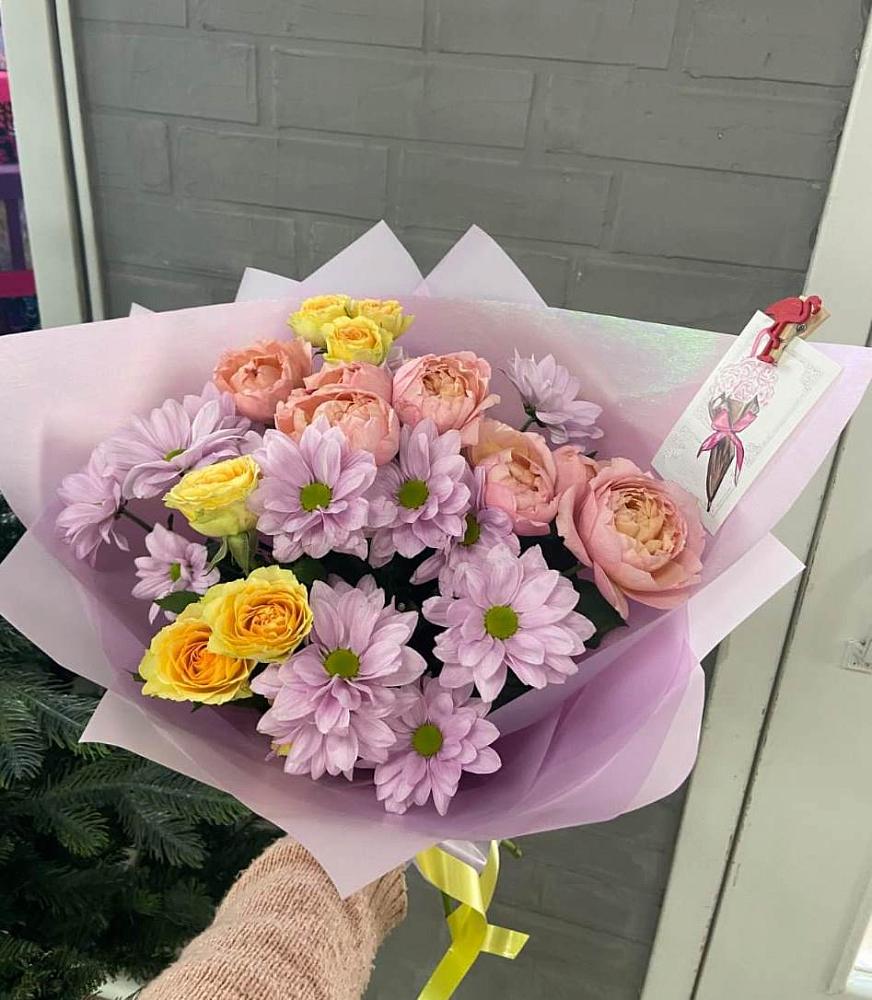 Букет изящный в Новороссийске Букет цветов из: Хризантемы и Розы в Новороссийске