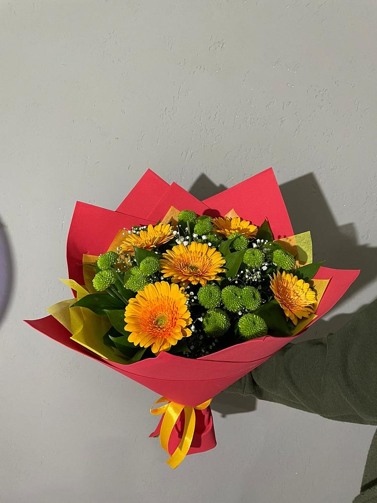 Букет восход солнца в Новороссийске Букет цветов из: Герберы и Хризантемы в Новороссийске