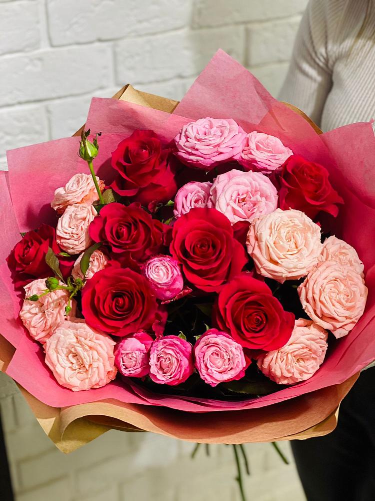 Букет Великолепный в Новороссийске Букет цветов из: Розы в Новороссийске