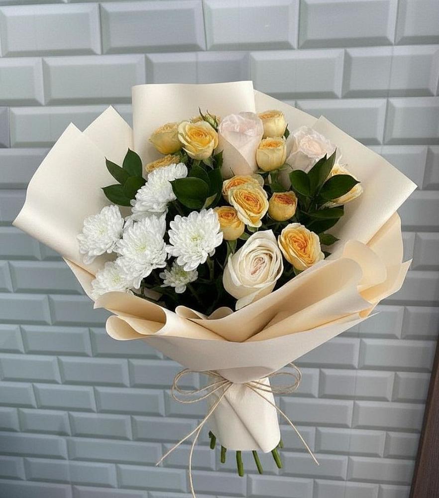 Букет цветочный вальс в Новороссийске Букет цветов из: Розы и Хризантемы в Новороссийске