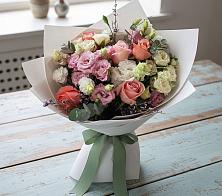 Букет далекие берега в Новороссийске Букет цветов из:  Розы, Лизиантусы и Гвоздики в Новороссийске