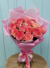 Букет 15 Розовых роз Равель в Новороссийске