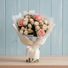 Букет цветов из:  Розы в Новороссийске